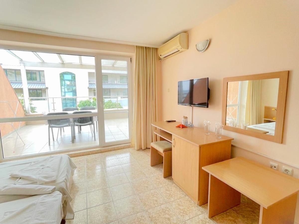 Family Hotel Morska Zvezda Balchik Ngoại thất bức ảnh