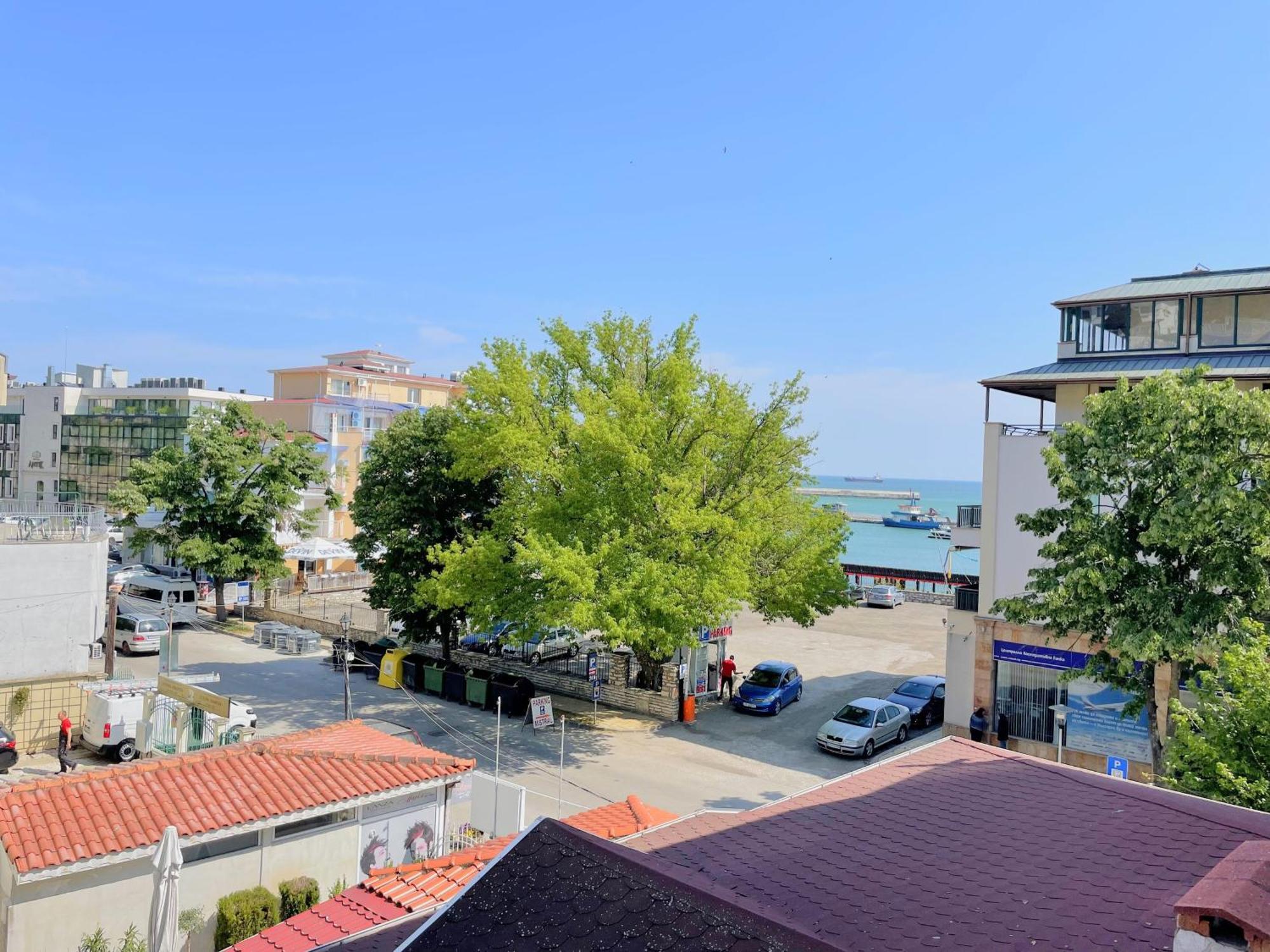Family Hotel Morska Zvezda Balchik Ngoại thất bức ảnh
